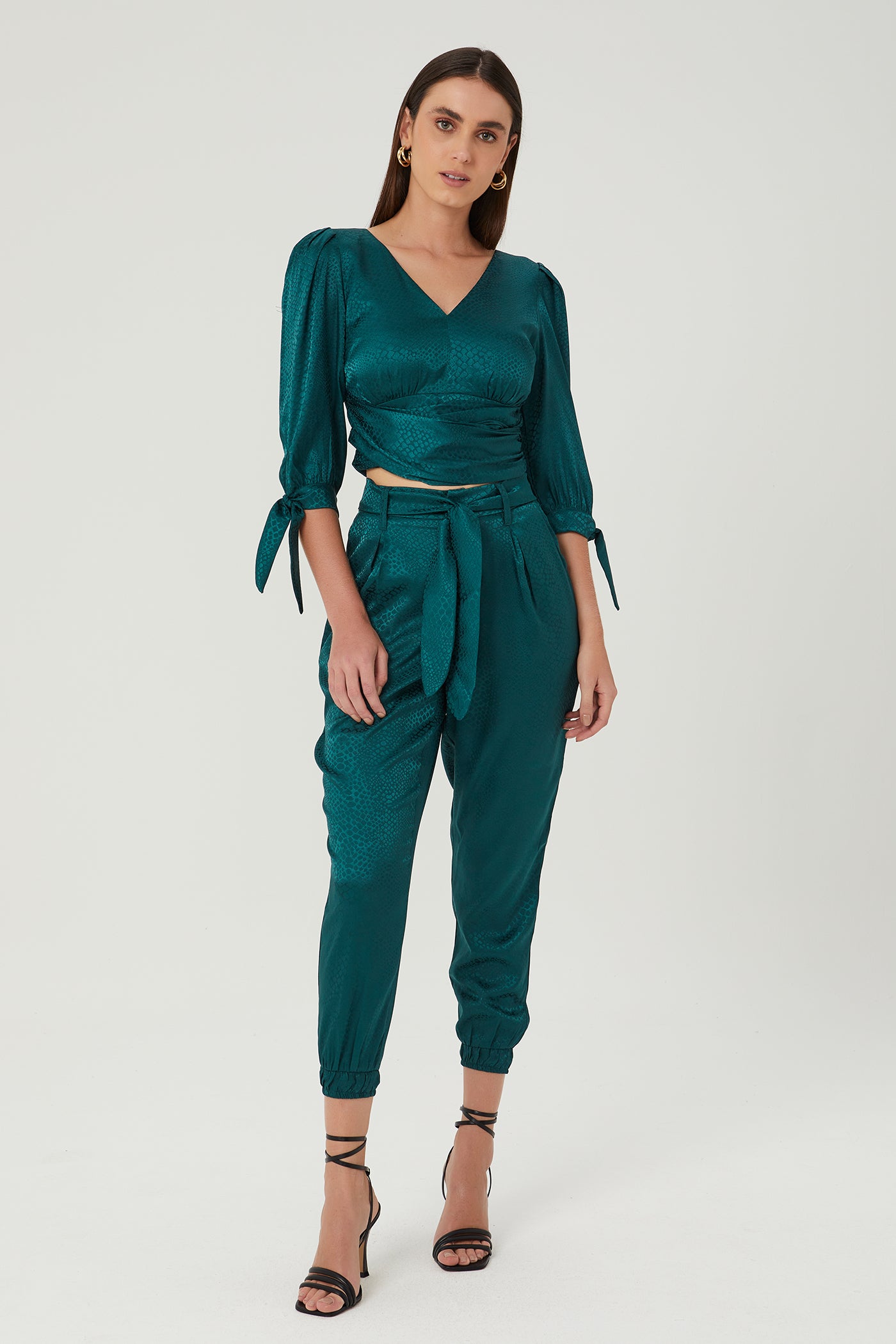 Blusa transpasse jacquard verde Fato Básico - FATO BÁSICO