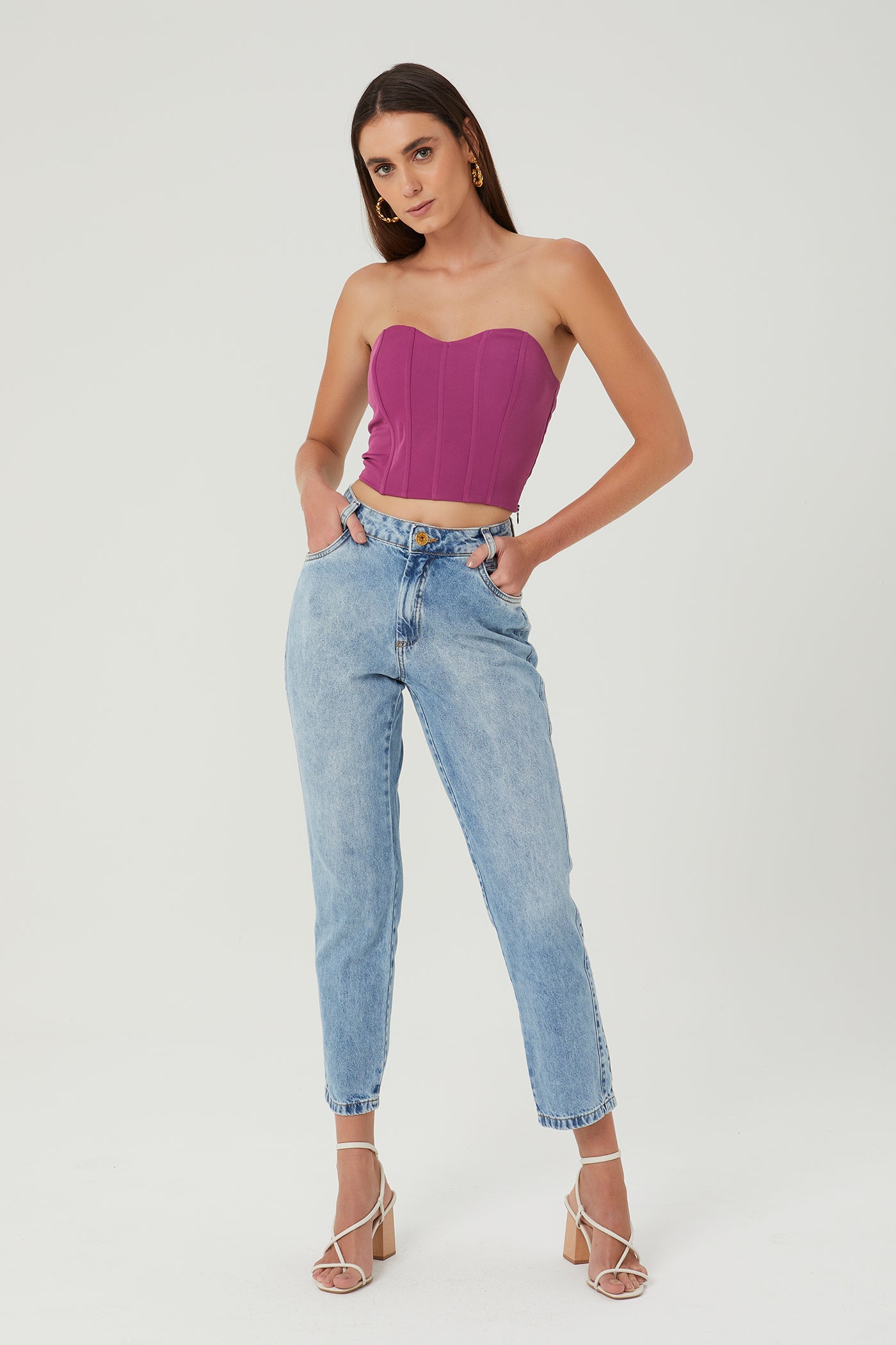 Blusa cropped estruturada sem alça roxo Fato Básico - FATO BÁSICO