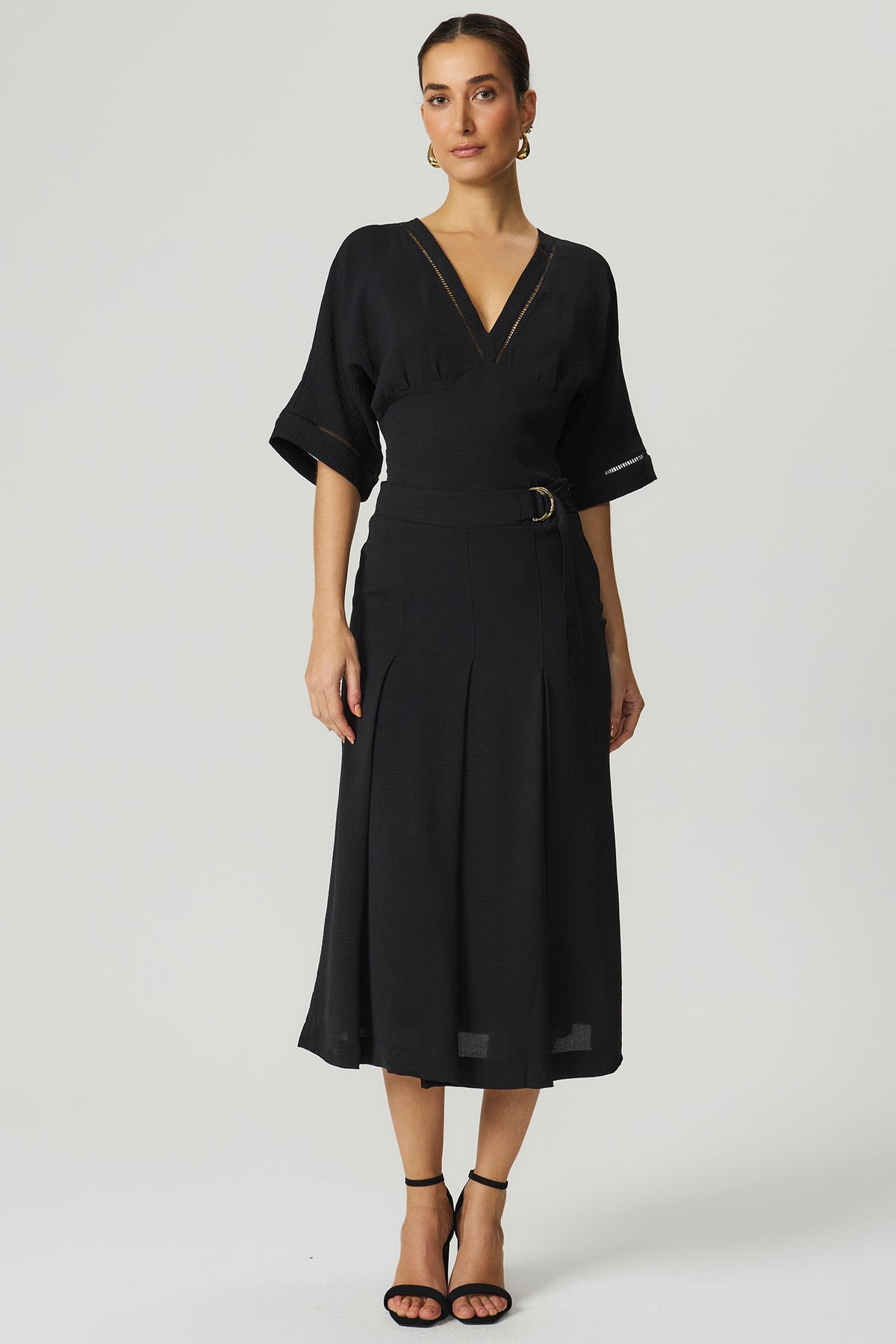 Blusa detalhe entremeio preto Fato Básico