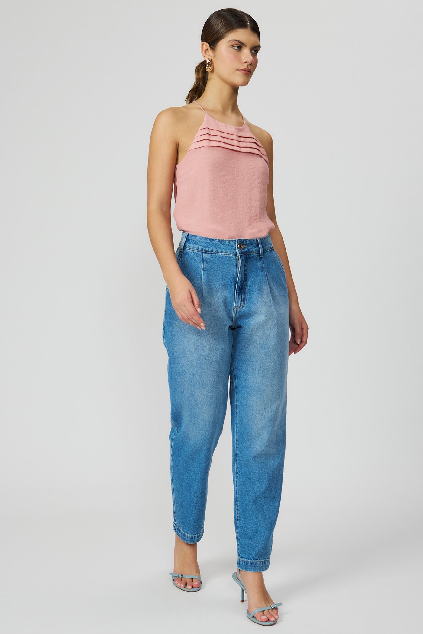 Blusa rosa de alça com detalhe tomas Fato Básico