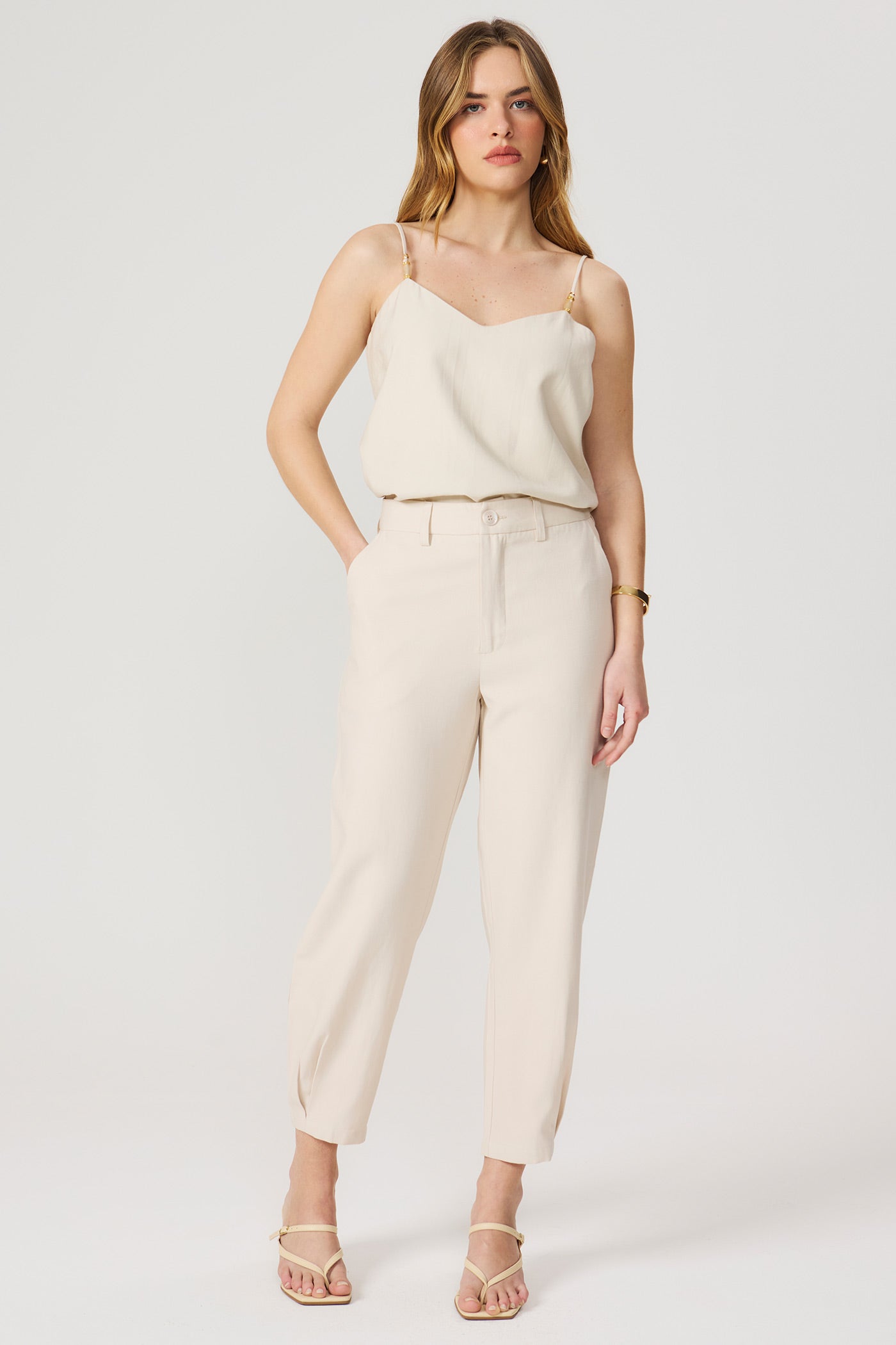 Blusa de alça com detalhe aveia Fato Básico