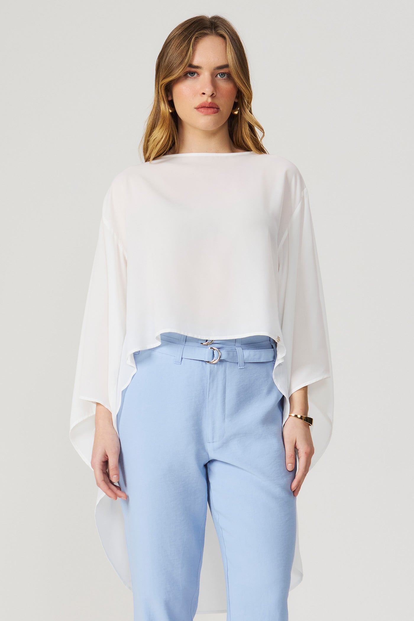 Blusa ampla alongada off white Fato Básico