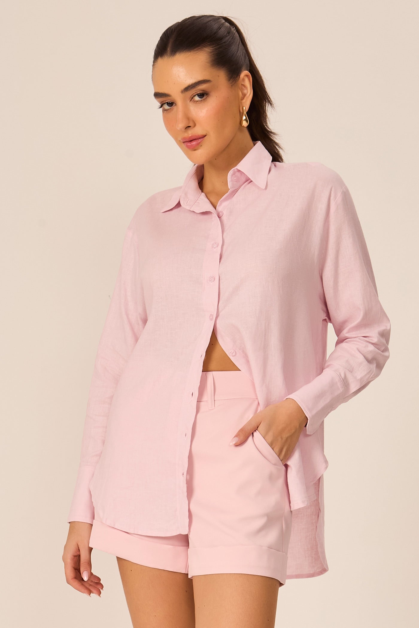 Camisa maxi de linho rosa Fato Básico