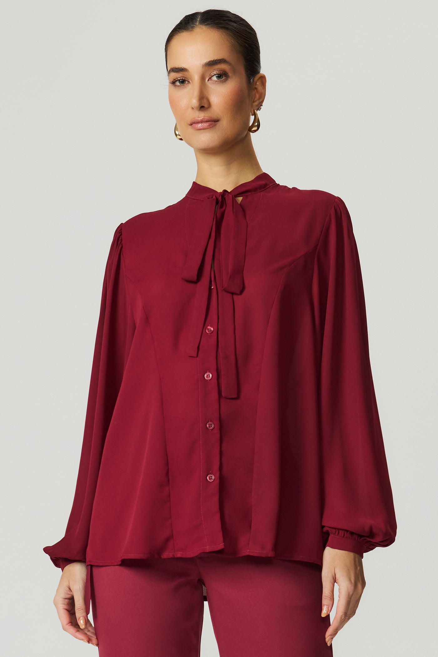 Camisa gola laço merlot Fato Básico