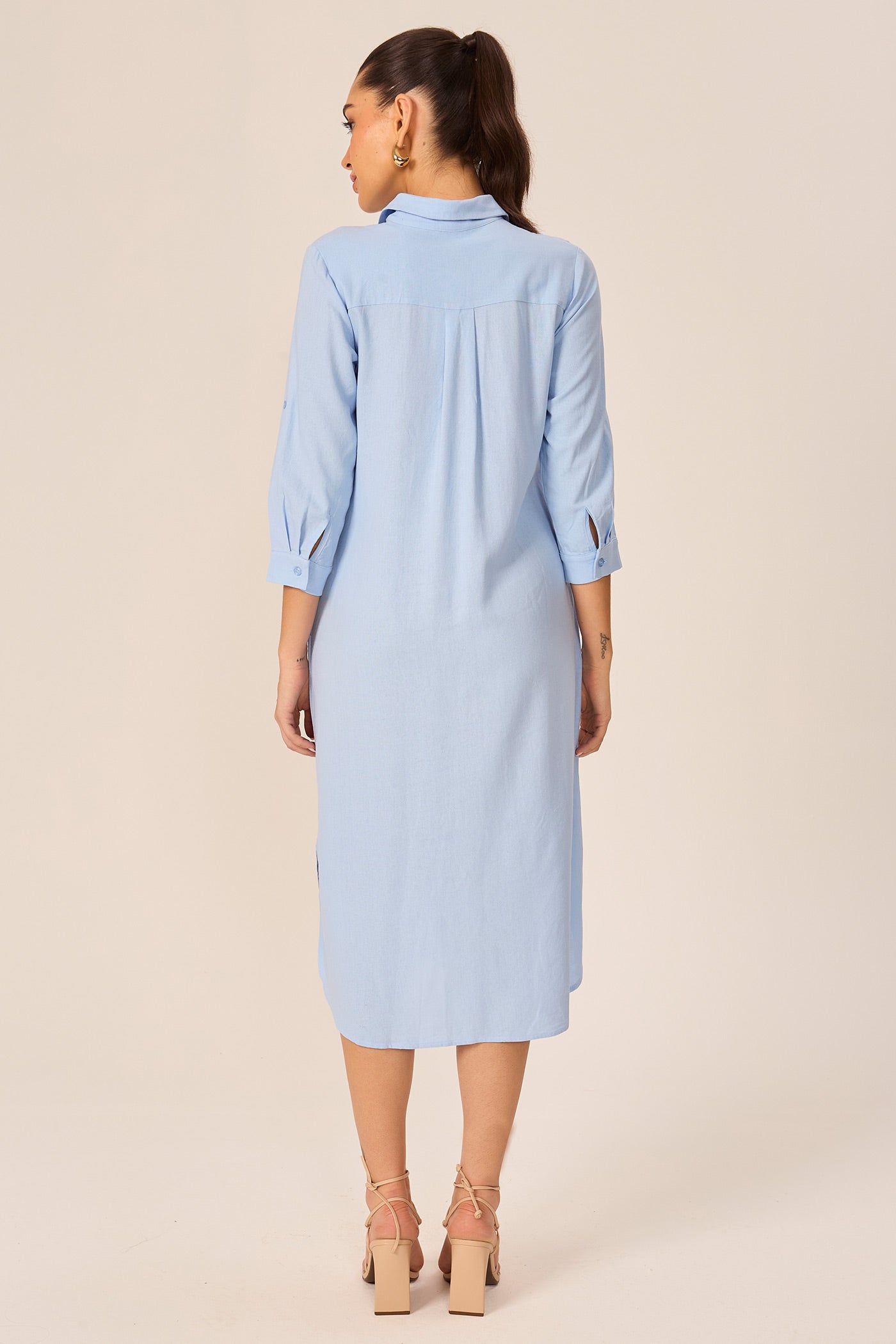 Vestido chemise linho azul céu Fato Básico