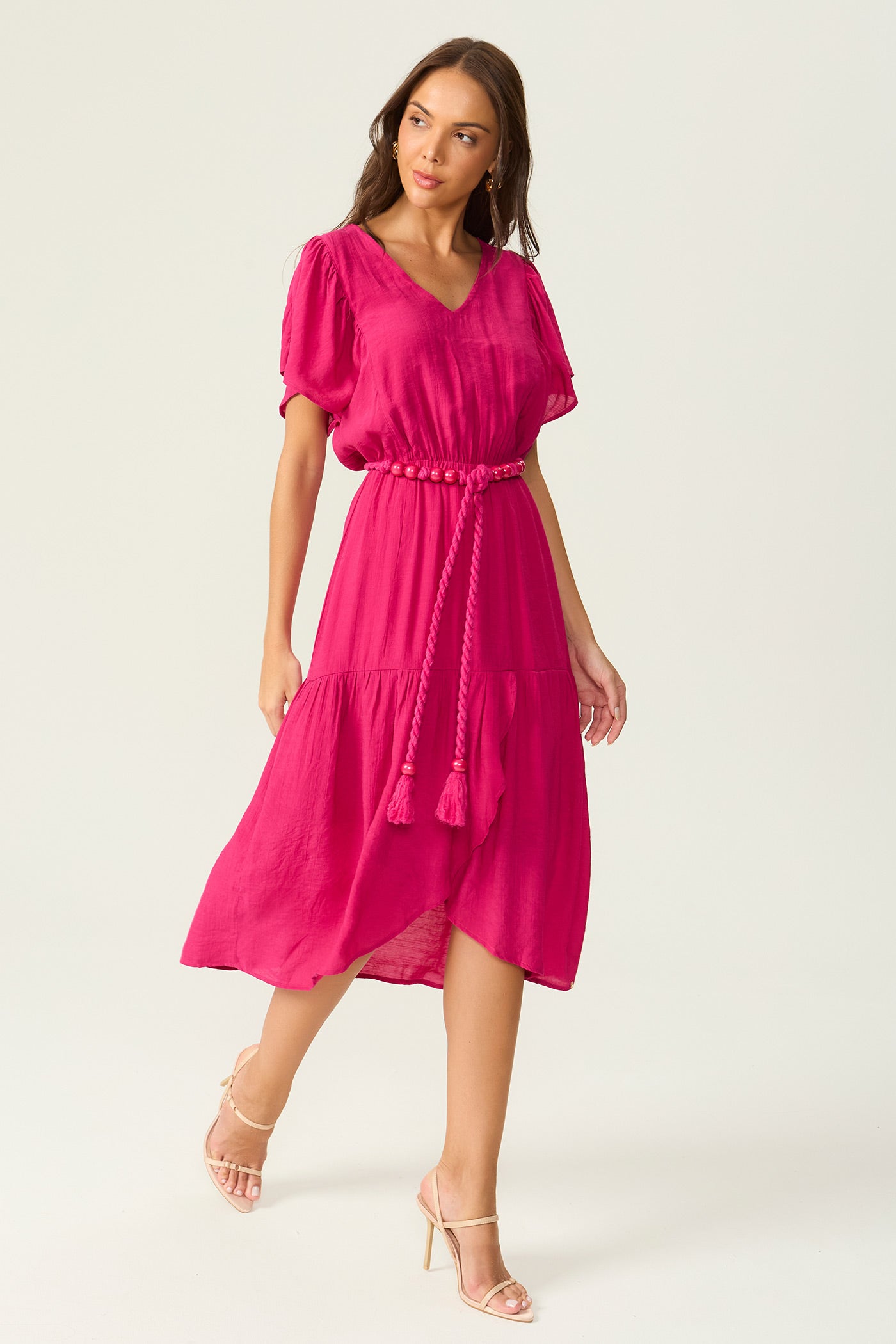 Vestido mídi decote V rosa Fato Básico