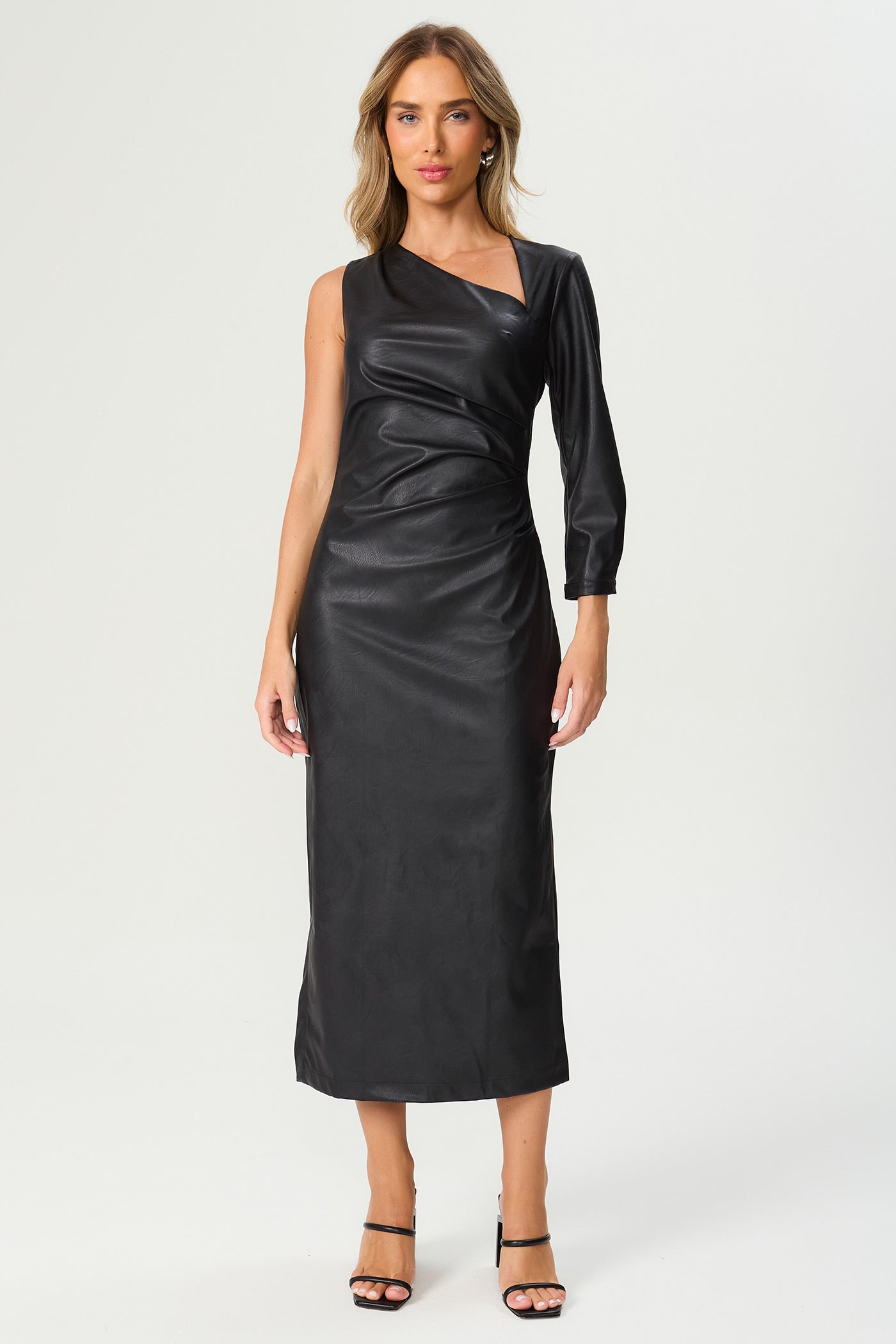 Vestido couro assimétrico preto Fato Básico