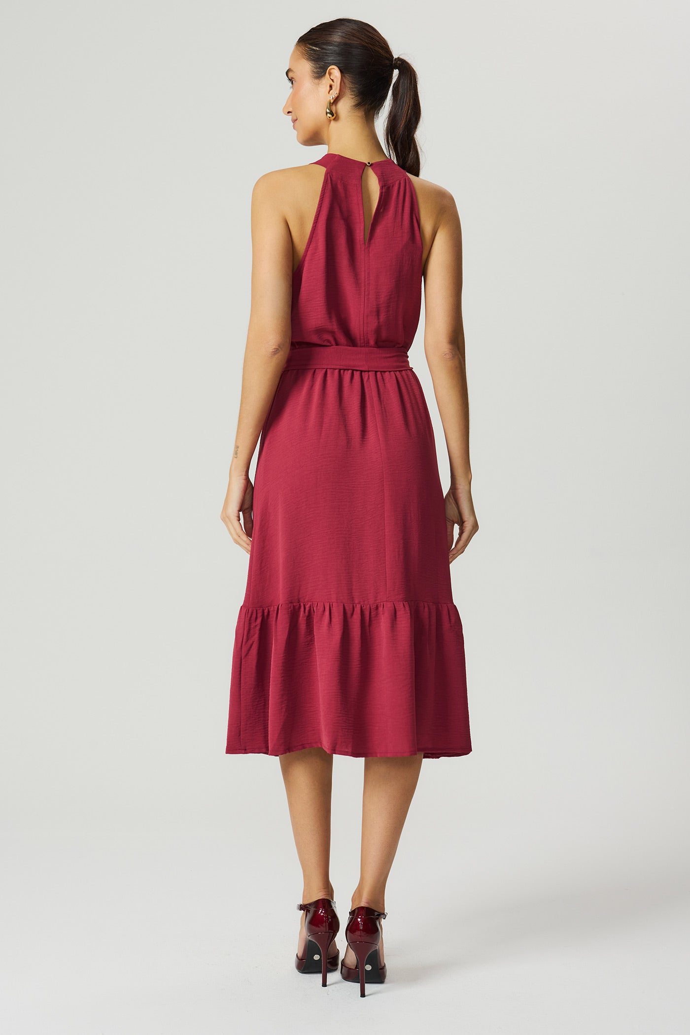 Vestido midi macramê merlot Fato Básico