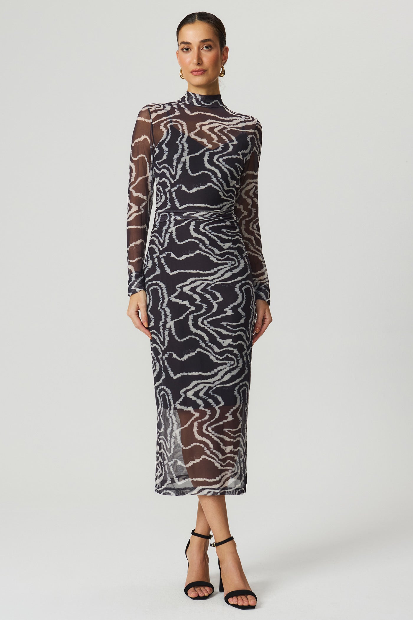 Vestido mídi tule estampado preto Fato Básico