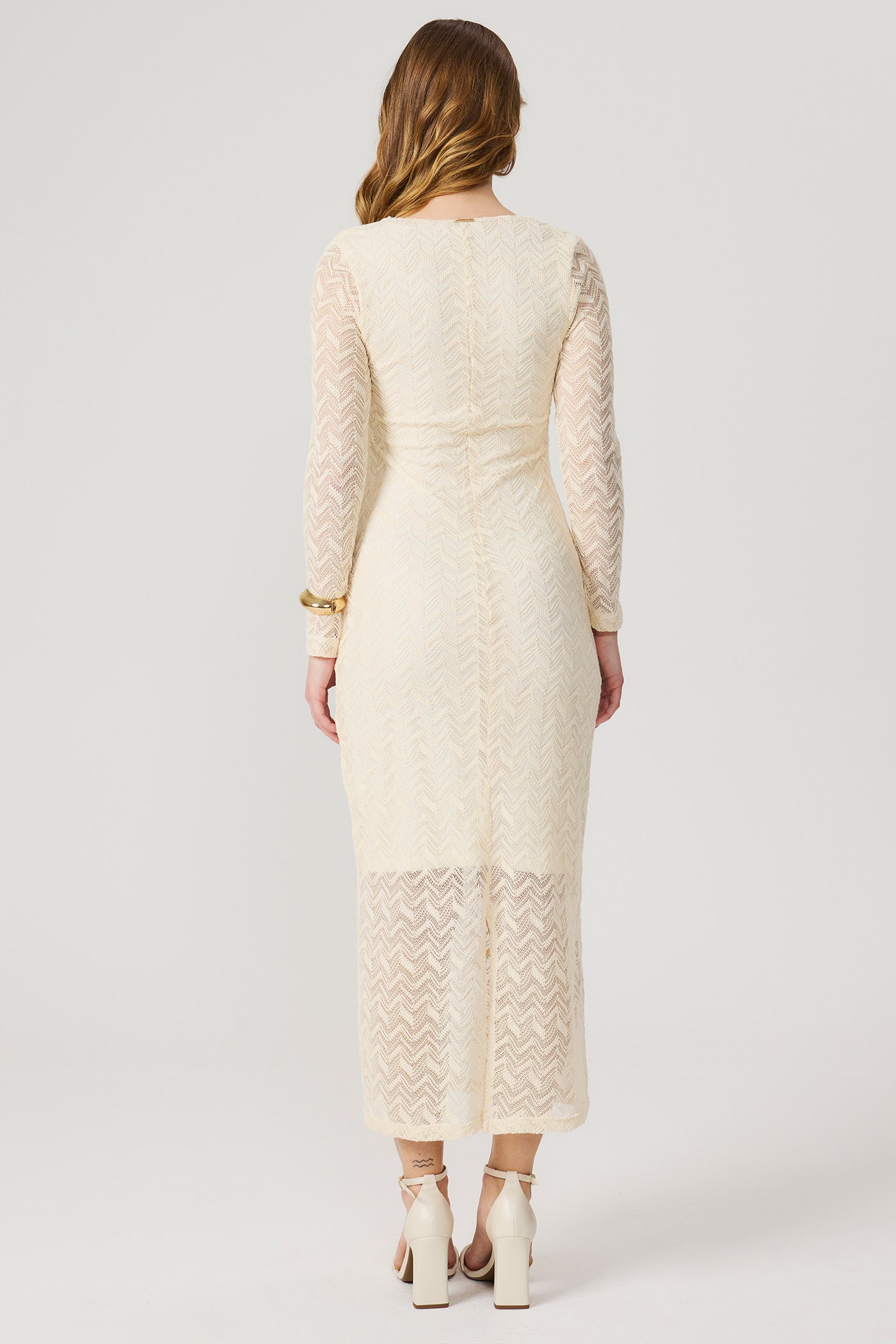 Vestido crochet Fato Básico