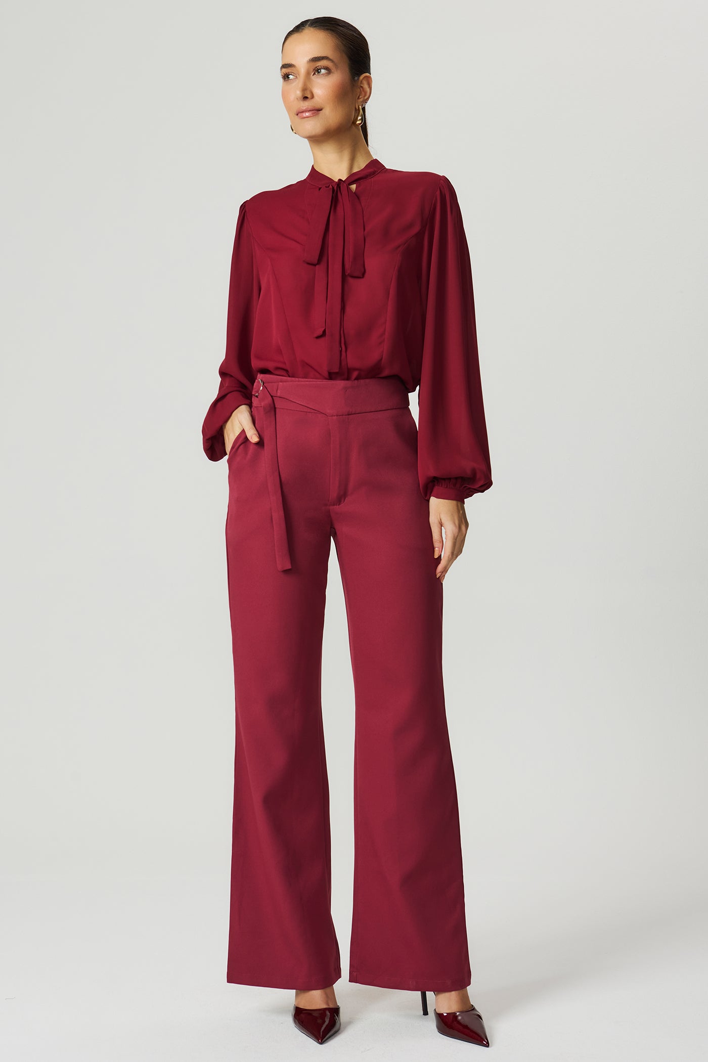 Calça alfaiataria cós transpassado merlot Fato Básico