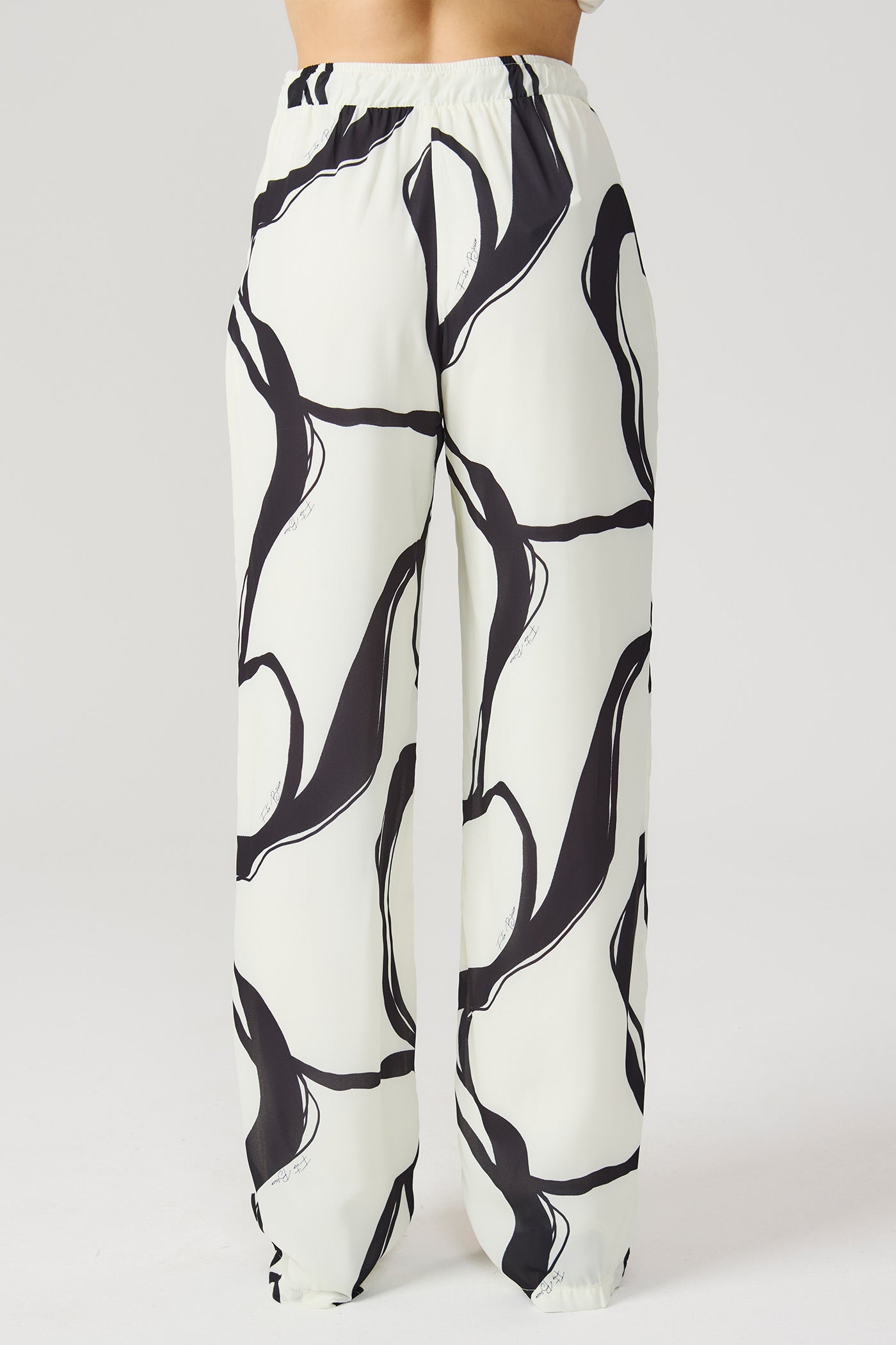 Calça pantalona estampada Fato Básico