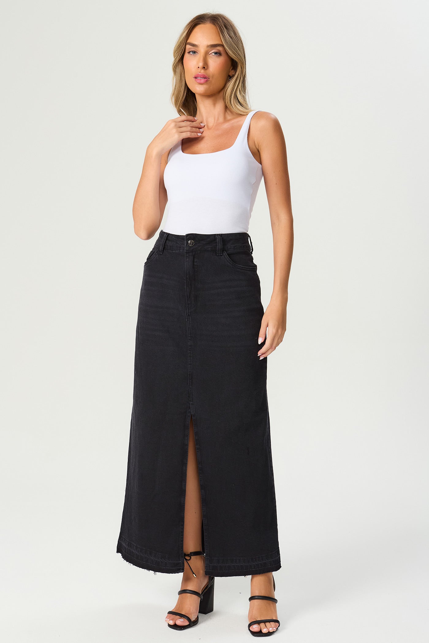 Saia coluna jeans black Fato Básico