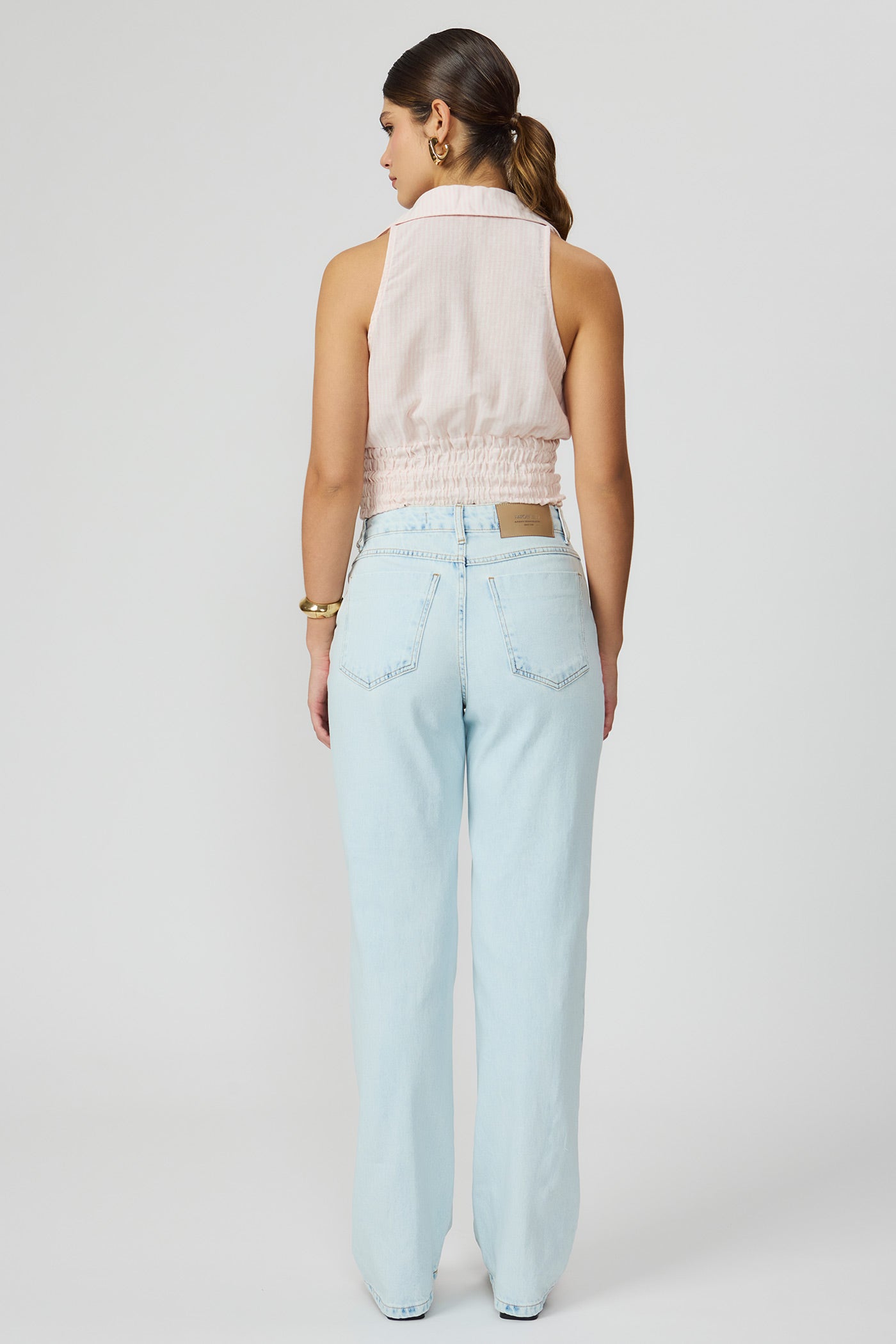 Calça jeans wide leg feminina azul claro Fato Básico