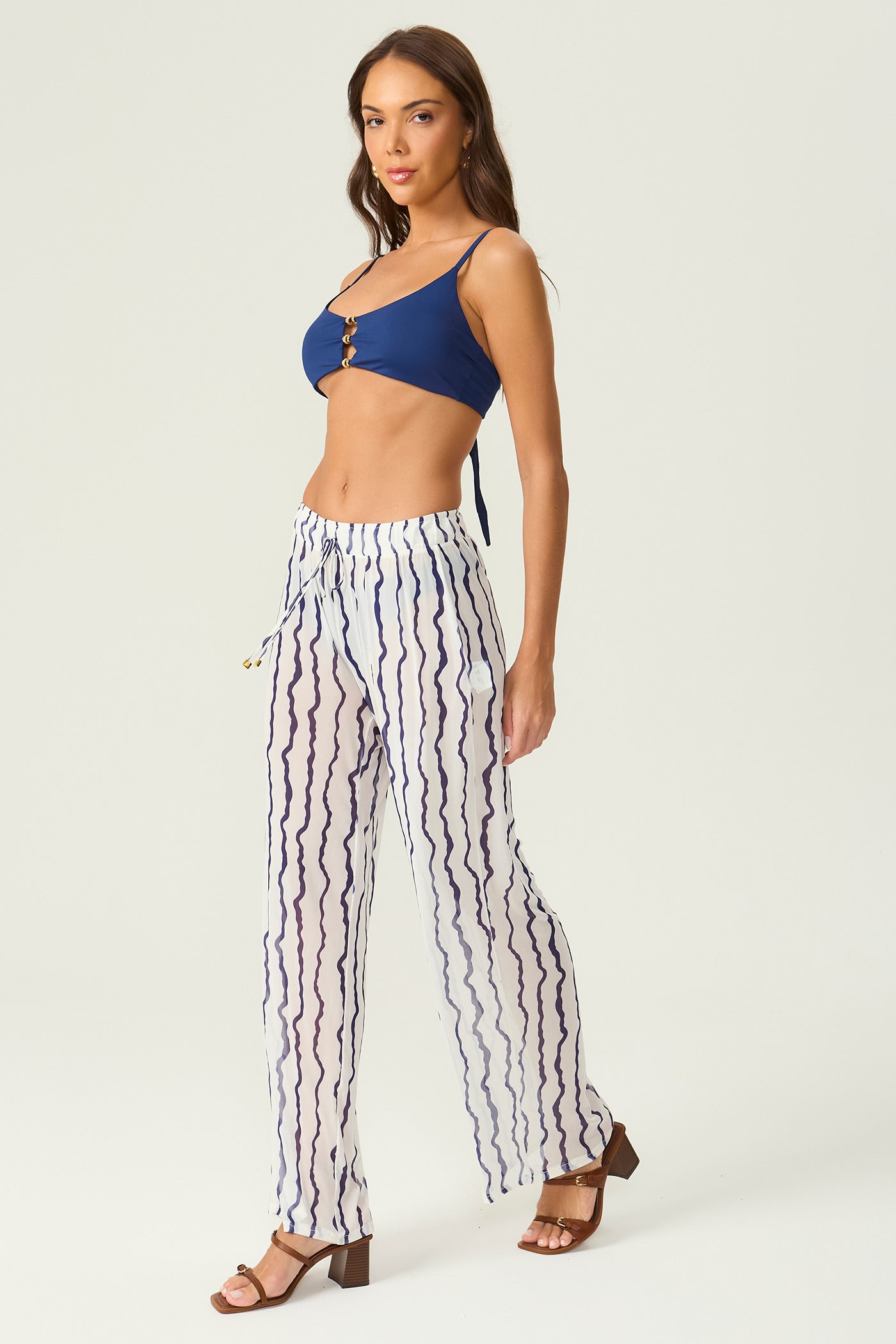 Calça estampada tule branca Fato Básico