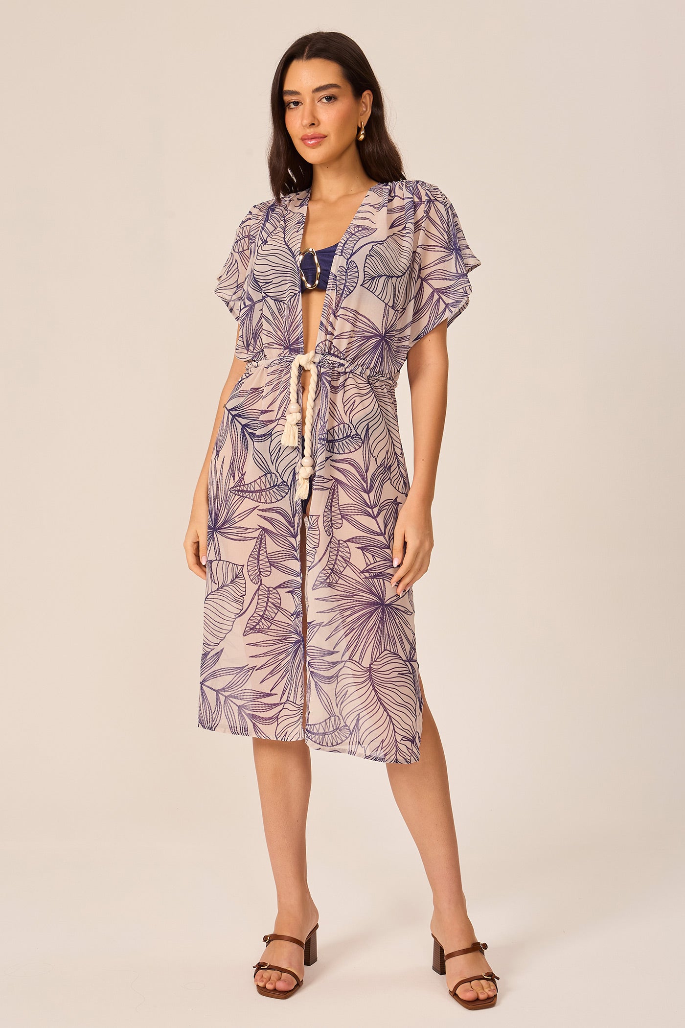 Saída de praia estampada off white Fato Básico
