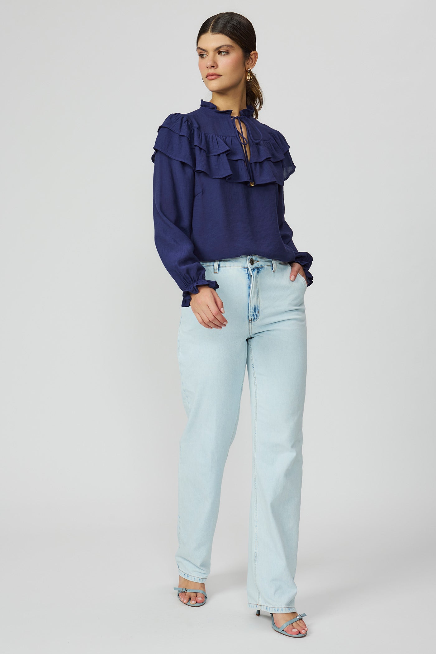 Blusa marinho feminina com babados Fato Básico
