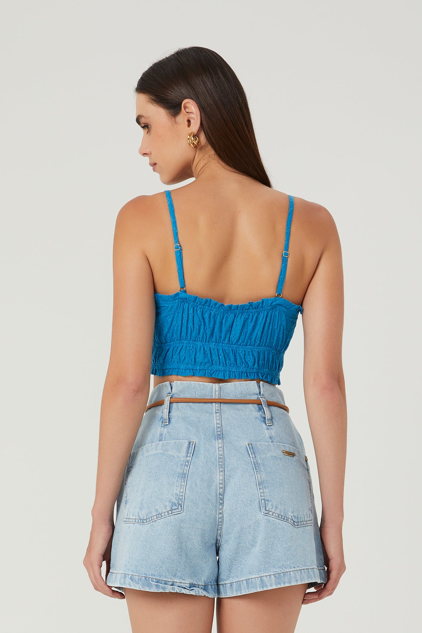 Top cropped com babado azul Fato Básico - FATO BÁSICO