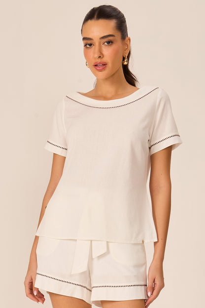 Blusa decote canoa linho off white Fato Básico