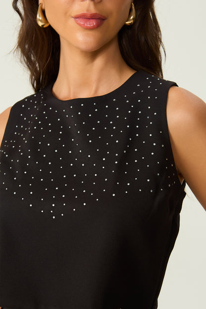 Blusa cropped com aplicação preta Fato Básico