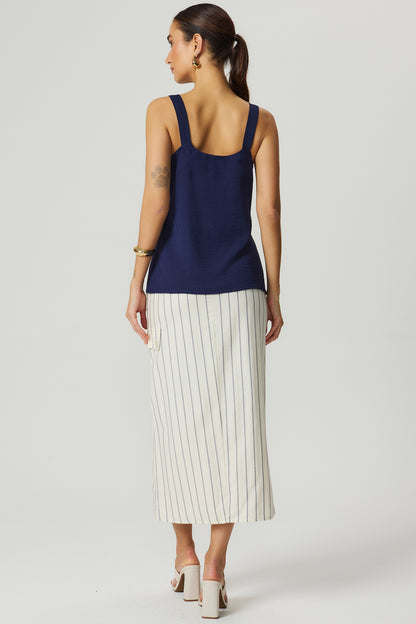 Blusa detalhe argolas azul marinho Fato Básico