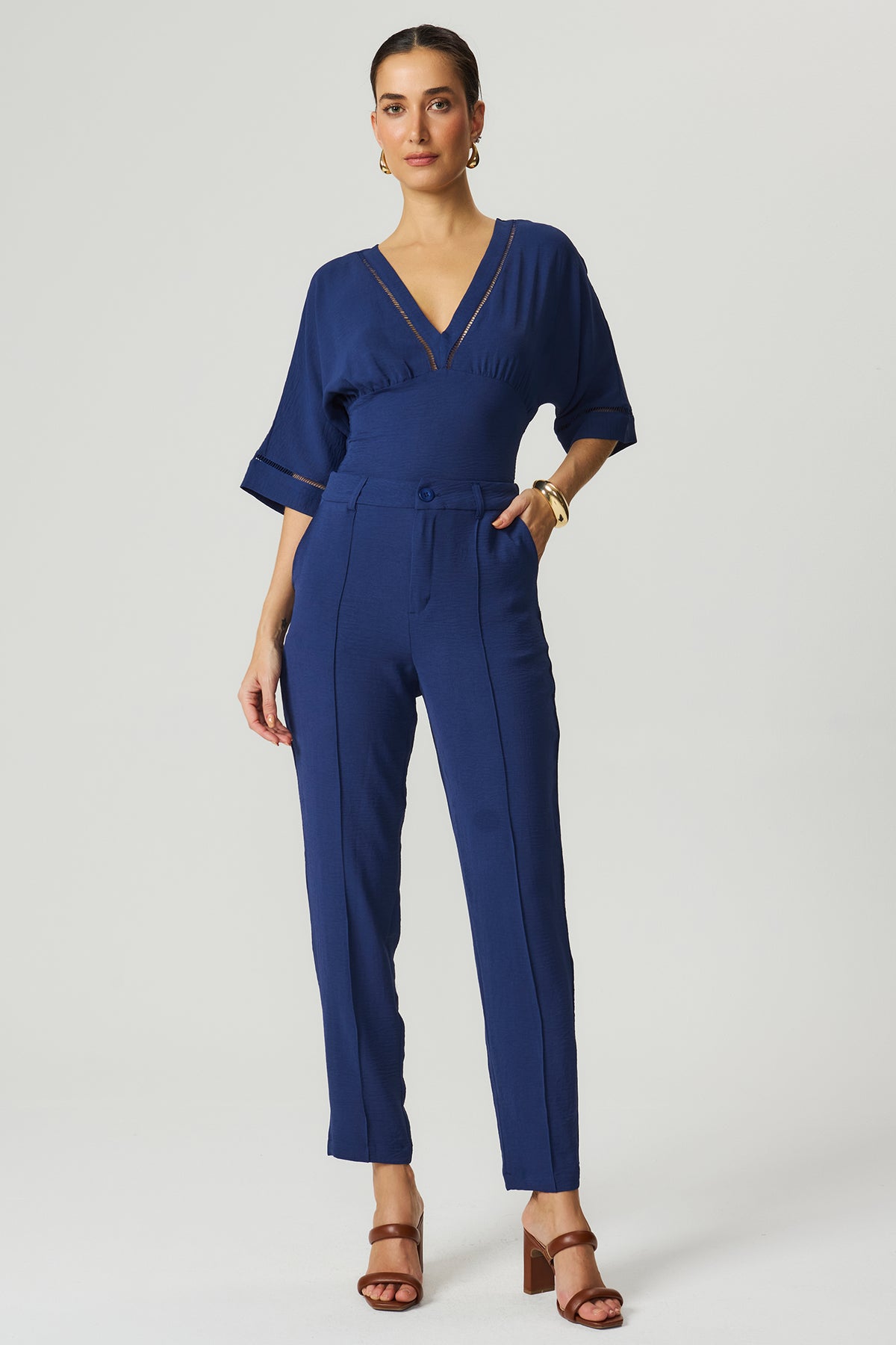 Blusa detalhe entremeio azul marinho Fato Básico