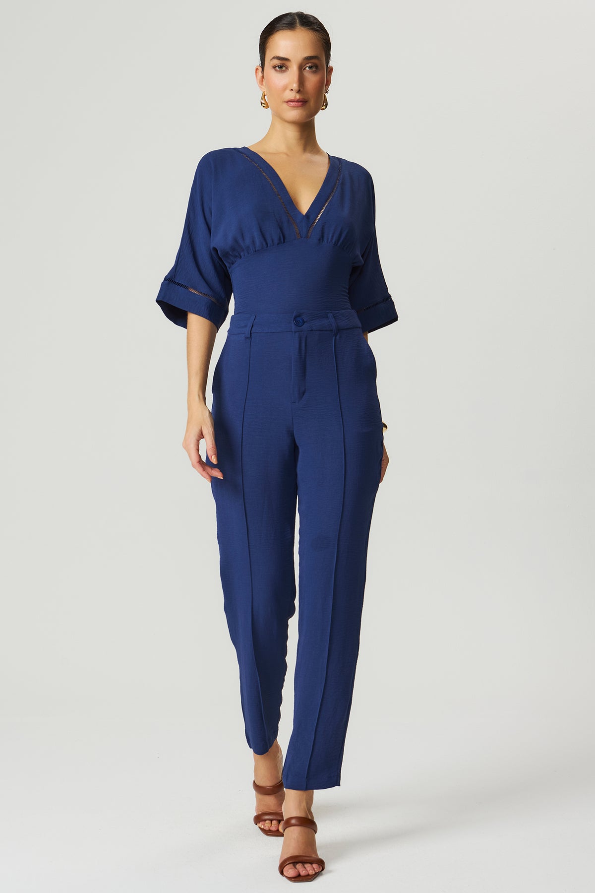 Blusa detalhe entremeio azul marinho Fato Básico