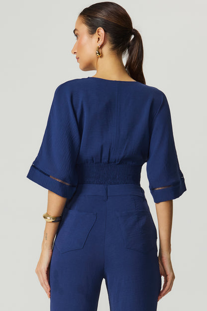 Blusa detalhe entremeio azul marinho Fato Básico
