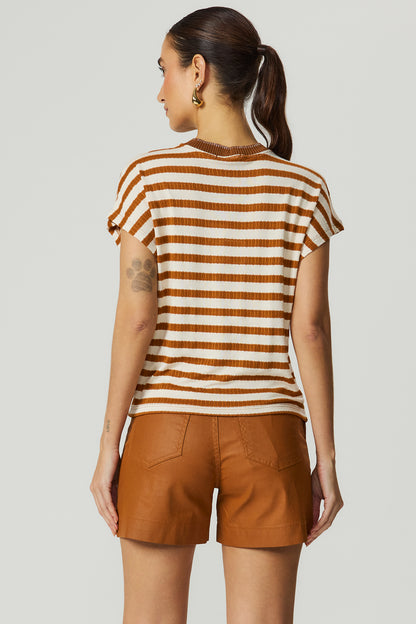 Blusa listrada detalhe ribana marrom Fato Básico