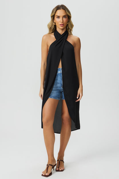 Blusa frente única alongada preta Fato Básico