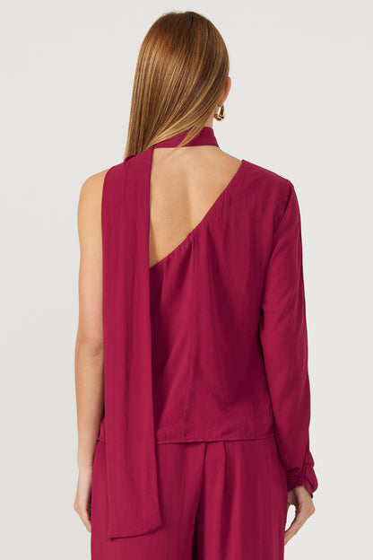 Blusa assimétrica merlot Fato Básico