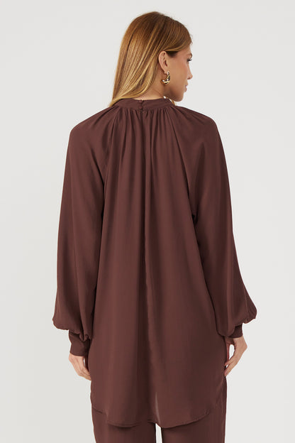 Blusa mullet manga ampla marrom Fato Básico