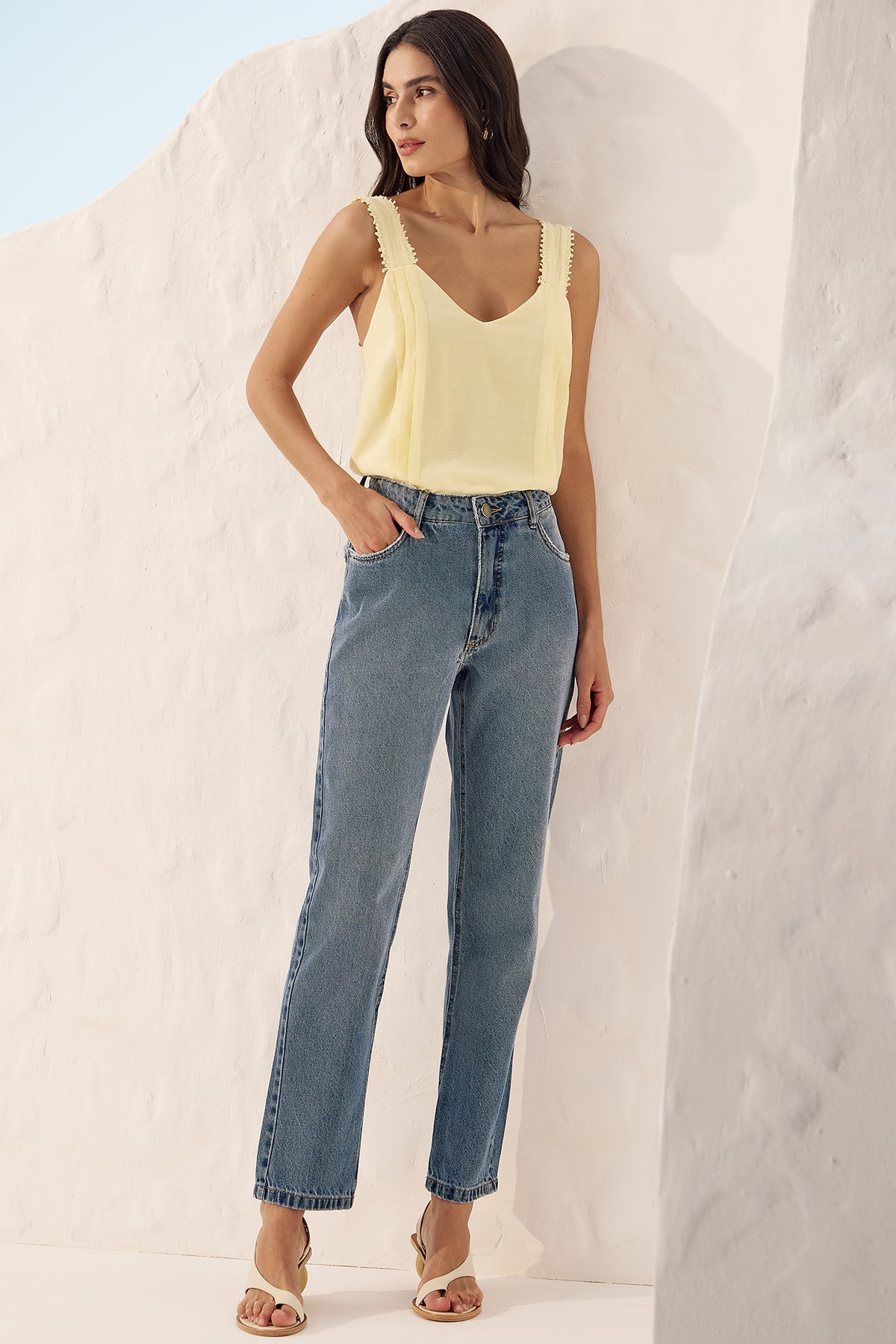 Blusa alça renda Fato Básico