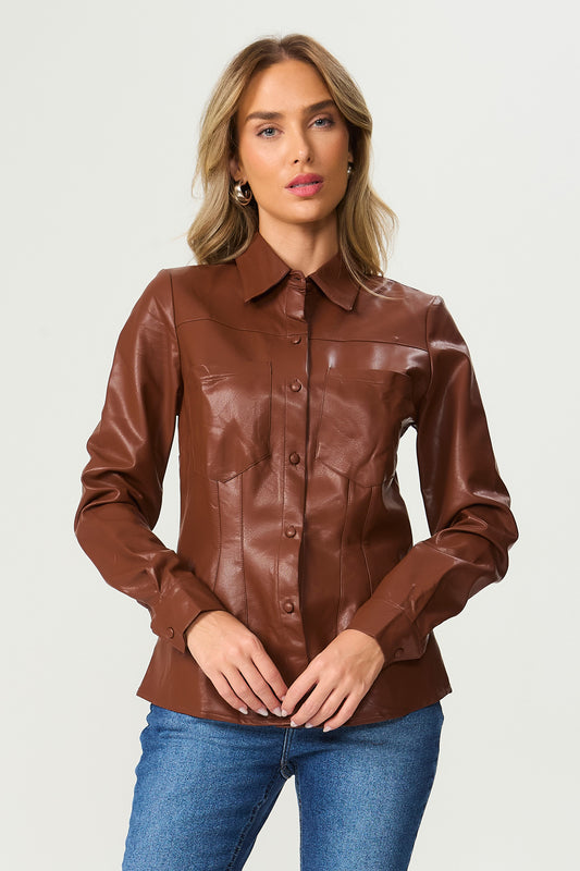 Camisa couro sintético marrom Fato Básico
