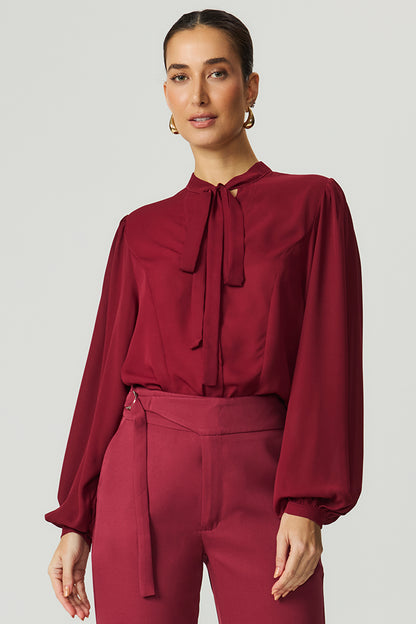 Camisa gola laço merlot Fato Básico