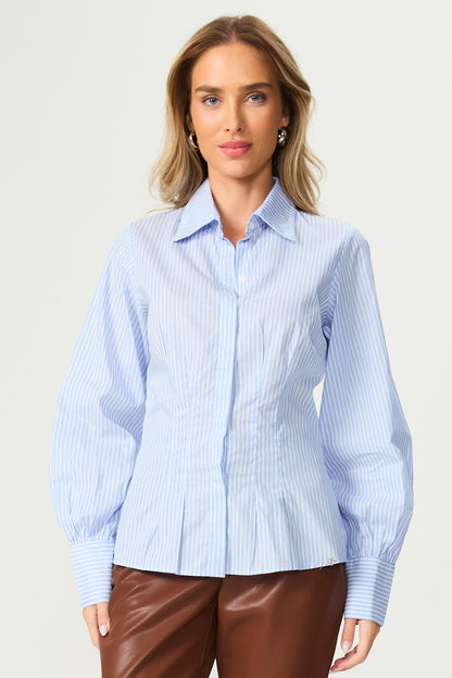 Camisa listrada com pregas azul Fato Básico