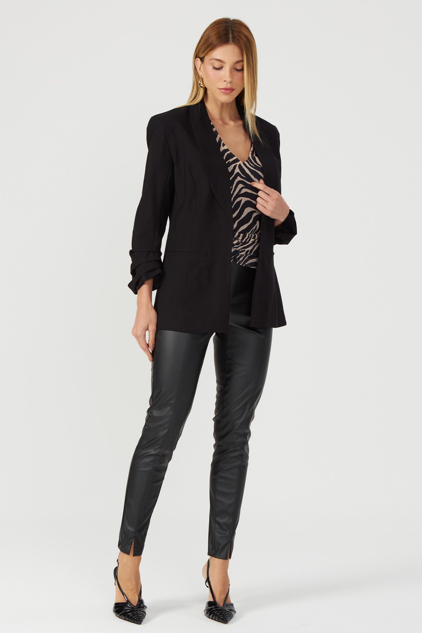 Blazer com pregas preto Fato Básico