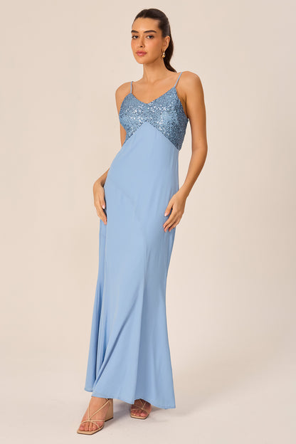 Vestido sereia longo paetê azul céu Fato Básico