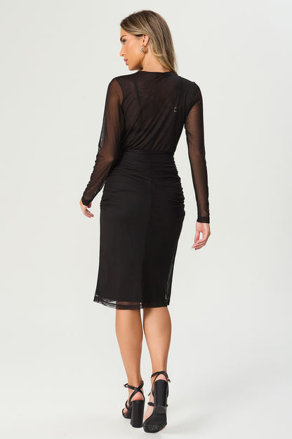 Vestido midi em tule preto Fato Básico