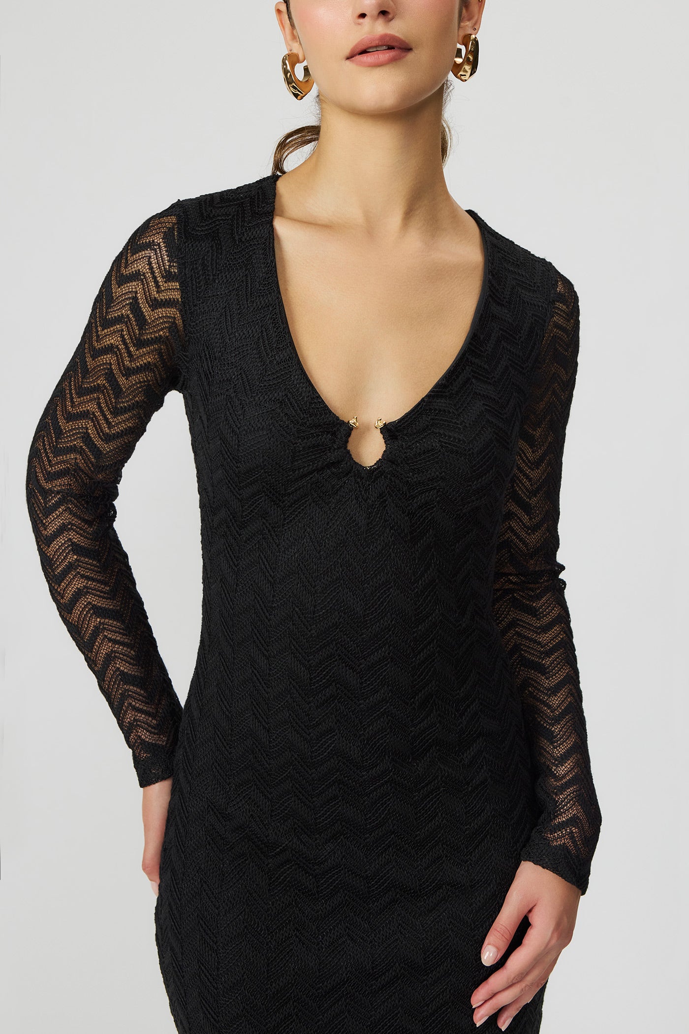 Vestido midi preto crochet feminino Fato Básico