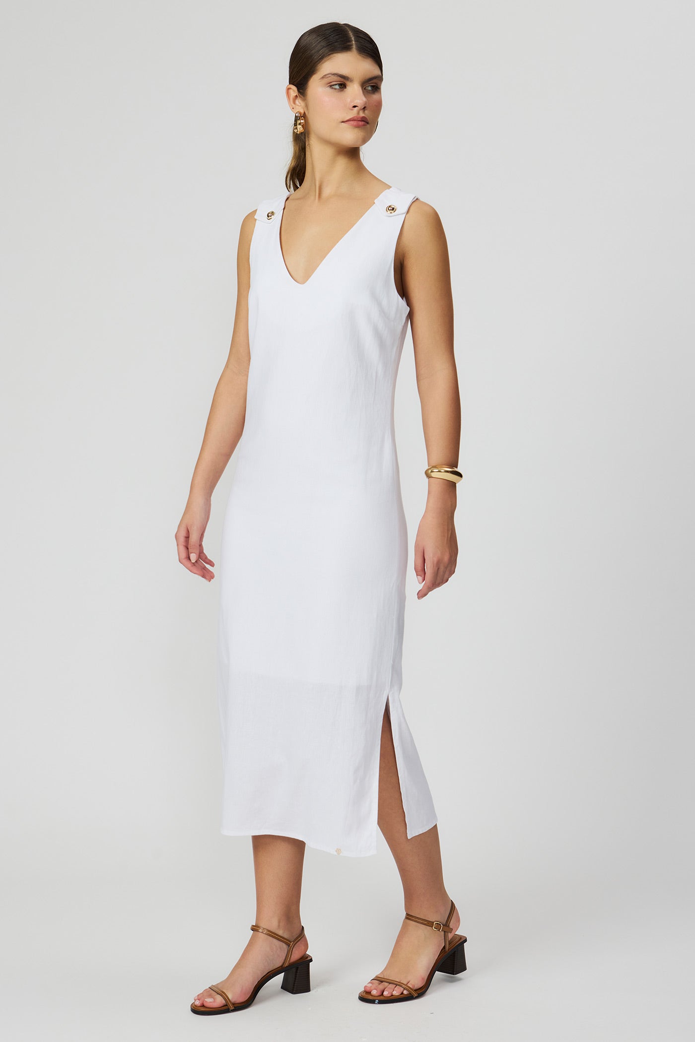 Vestido midi off white linho feminino Fato Básico