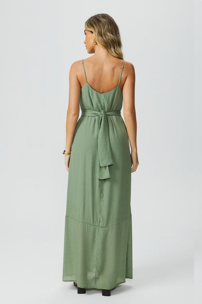 Vestido longo com tomas verde Fato Básico