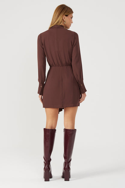 Vestido curto manga longa marrom Fato Básico