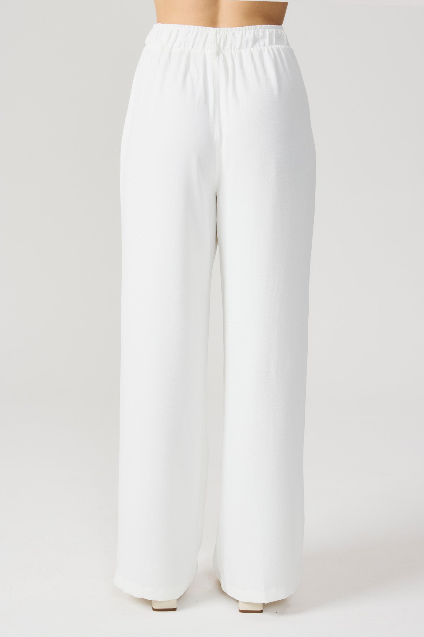 Calça pantalona cós elástico off white Fato Básico