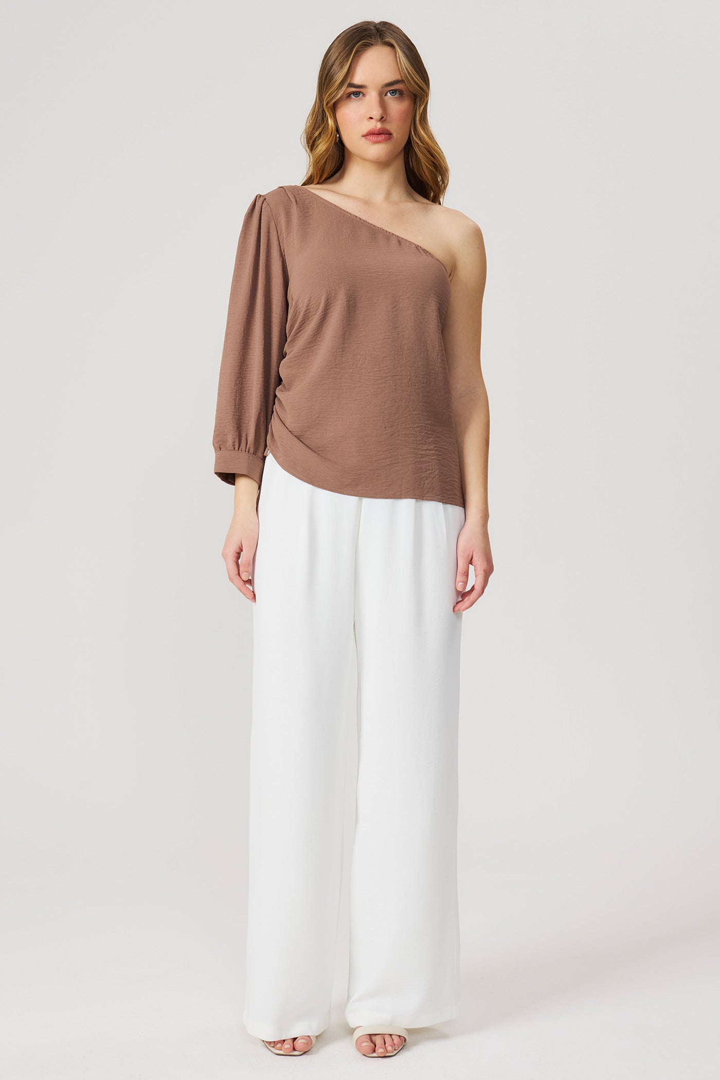 Calça pantalona cós elástico off white Fato Básico