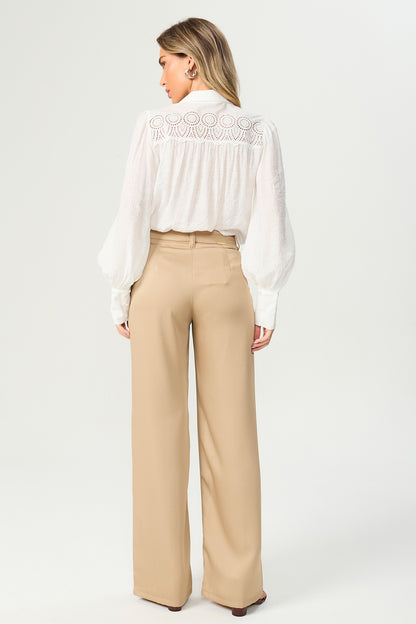 Calça pantalona acetinada bege Fato Básico