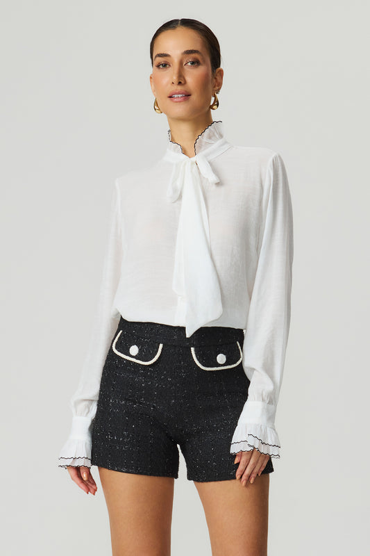 Shorts tweed detalhe contrastante preto Fato Básico