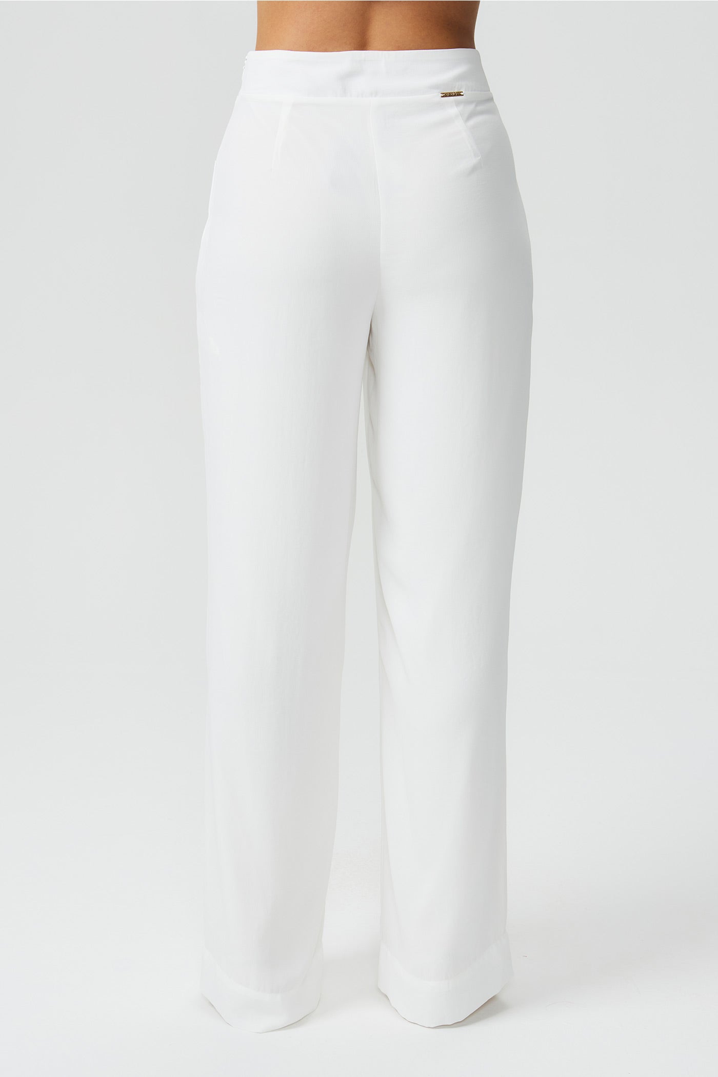 Calça pantalona com pregas off white Fato Básico