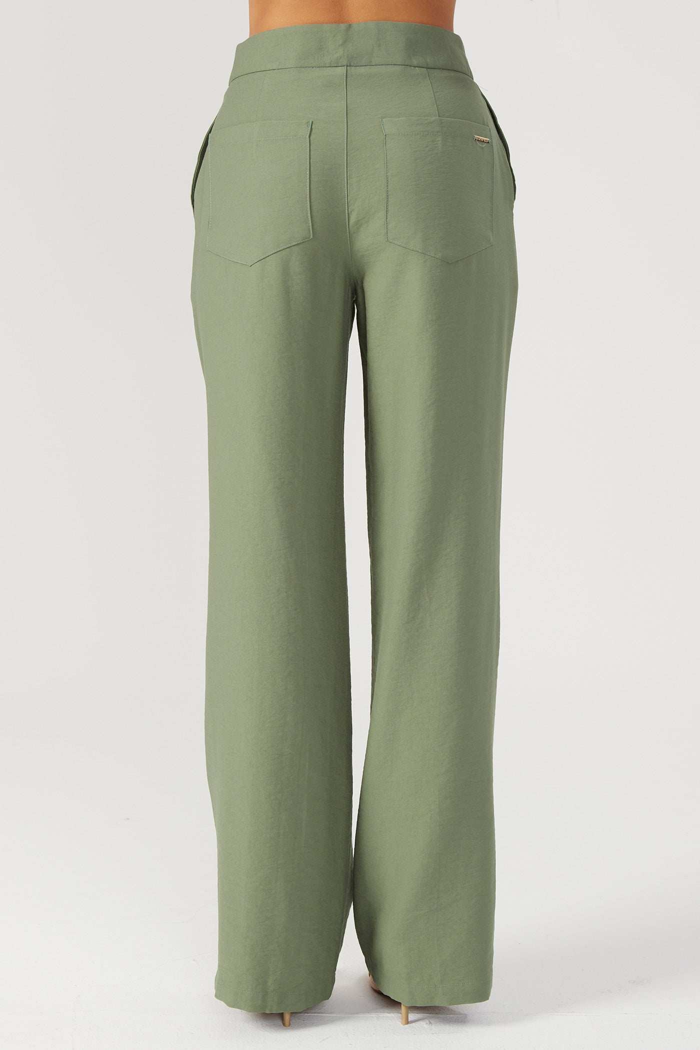 Calça pantalona com vivo verde Fato Básico