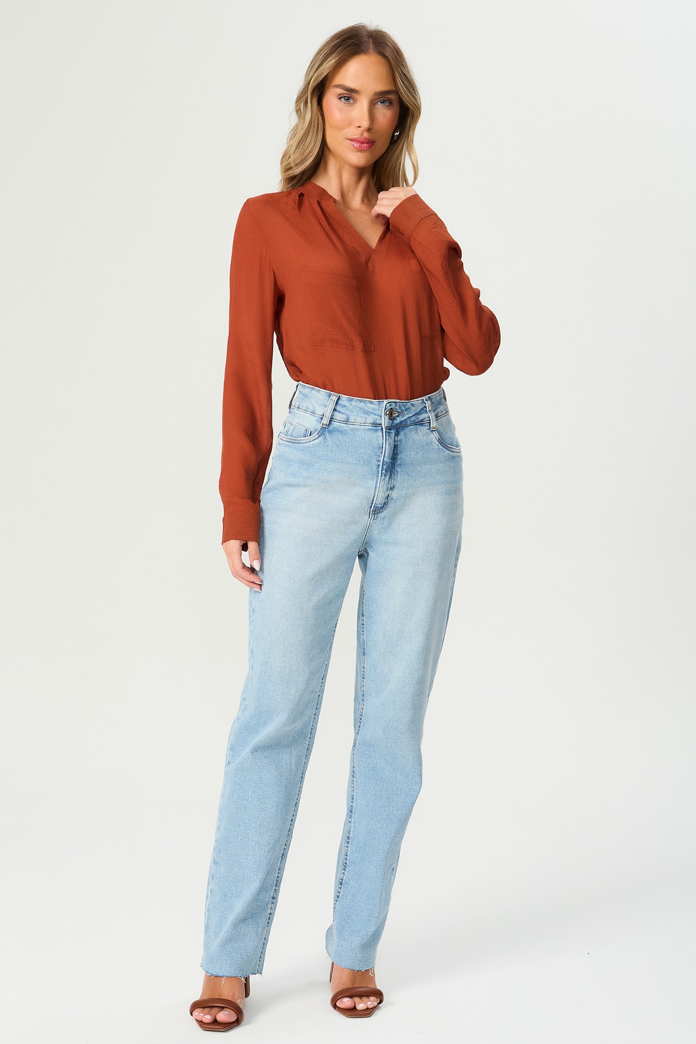 Calça jeans reta barra fio Fato Básico